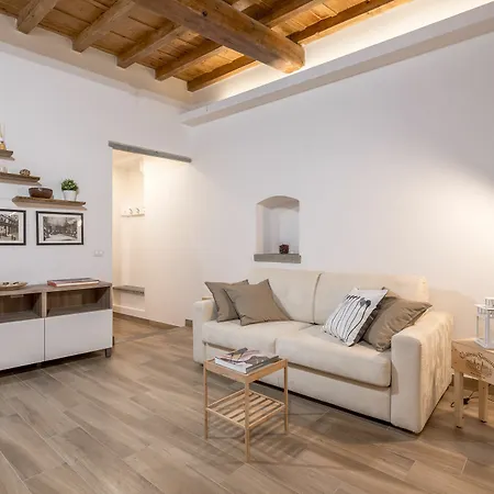 Santa Croce Place By Mmega Apartment